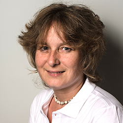 Emilie DESCAMPS Emilie DESCAMPS